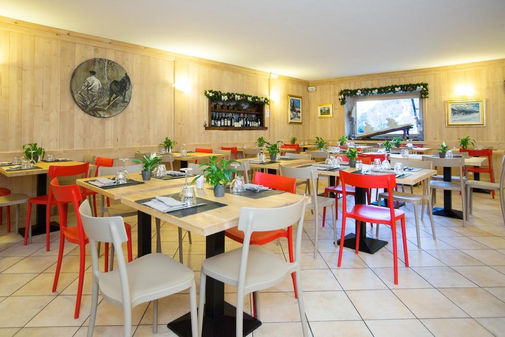 Hotel Restaurant La Barme Cogne Kültér fotó