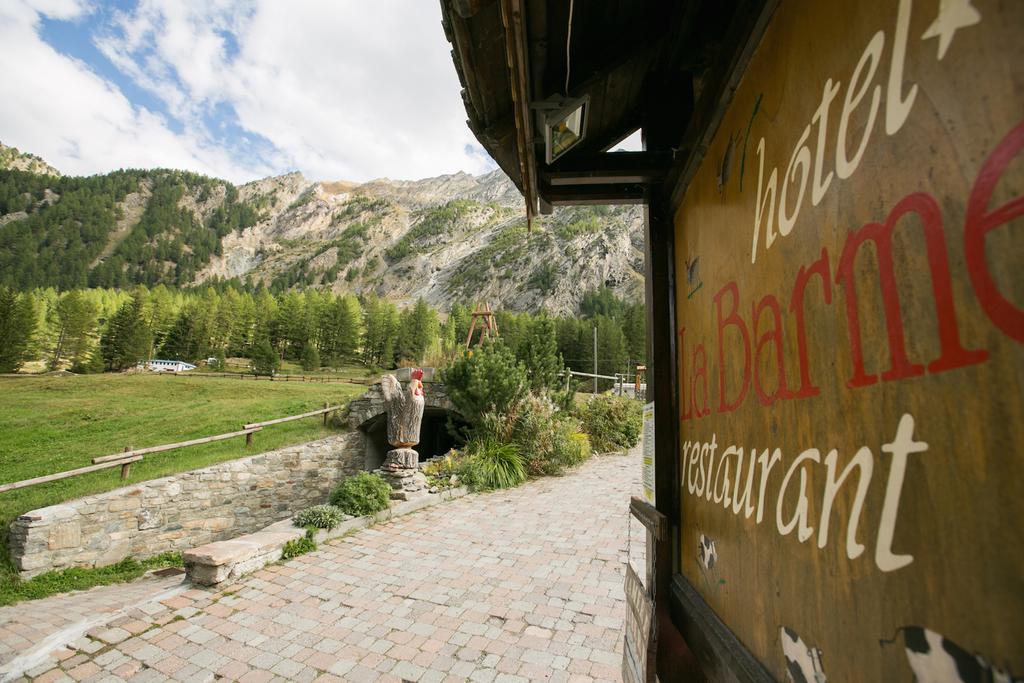 Hotel Restaurant La Barme Cogne Kültér fotó