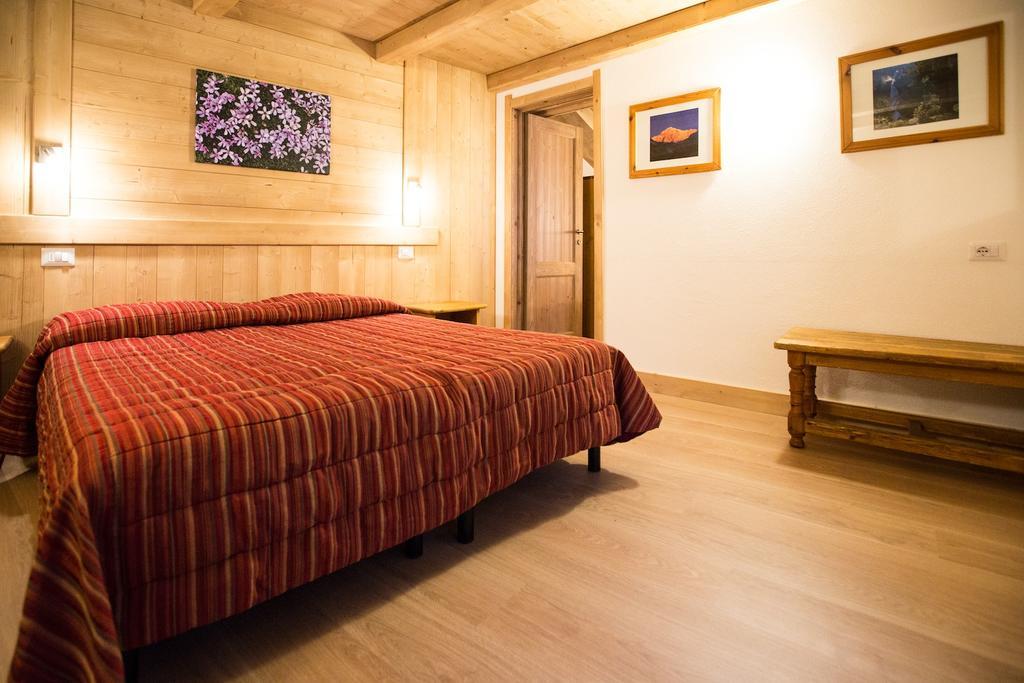 Hotel Restaurant La Barme Cogne Kültér fotó