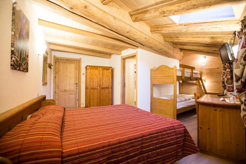 Hotel Restaurant La Barme Cogne Kültér fotó