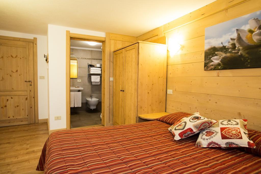 Hotel Restaurant La Barme Cogne Kültér fotó