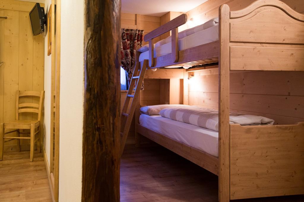 Hotel Restaurant La Barme Cogne Kültér fotó
